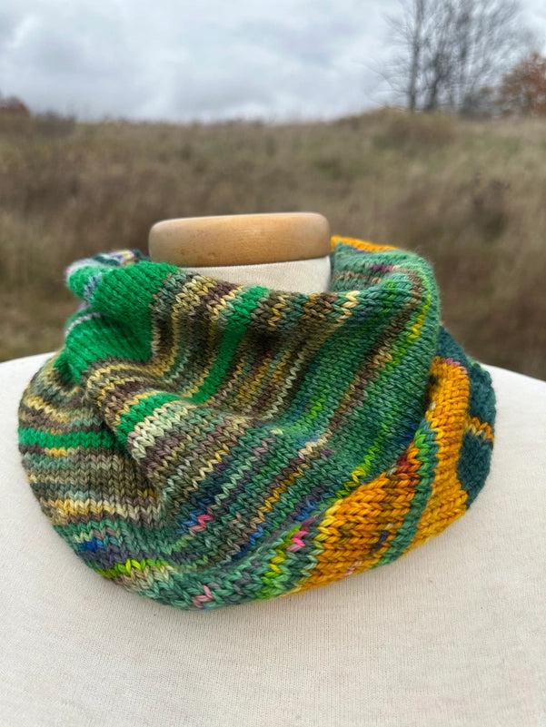 Koigu Watercolor Cowl Kit in Water Lily