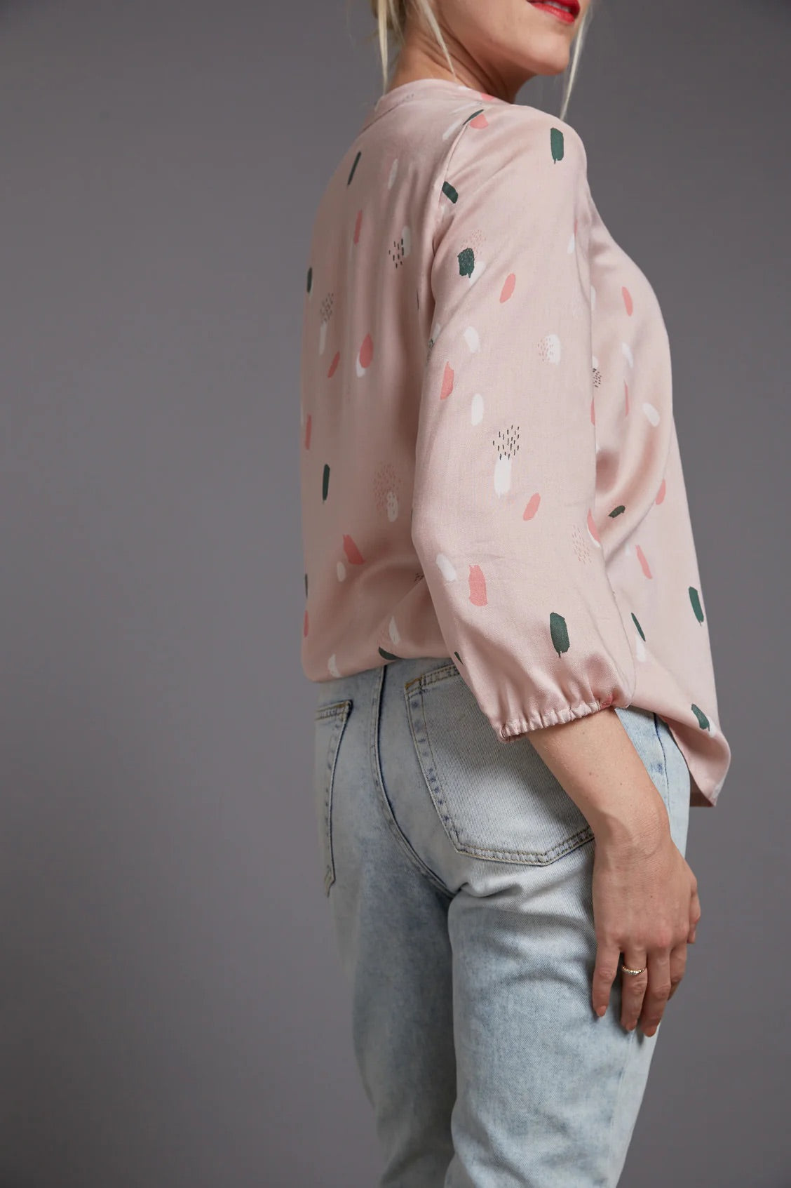 The Avid Seamstress Patterns The Blouse