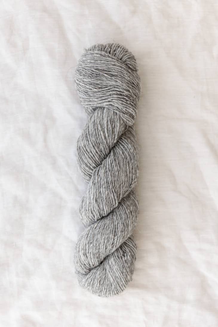 Quince & Co Owlet Undyed papuan