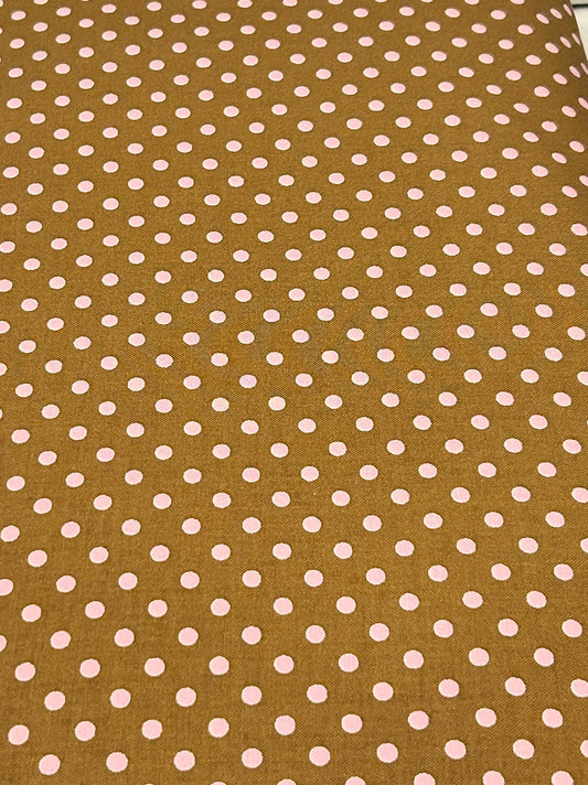 Robert Kaufman - Dots-A-Lot Brown/Pink